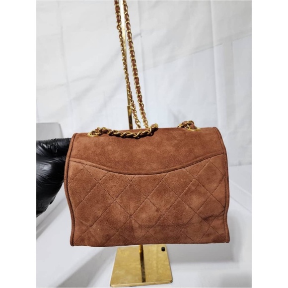 Authentic Chanel Suede Quilted CC Flap Bag Brown - Picture 5 of 12